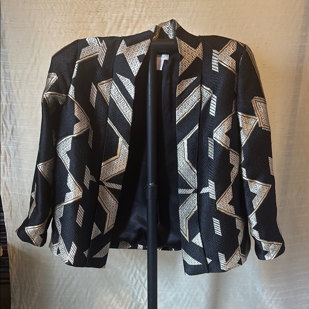 Chico's Black and Cream Geometric Blazer